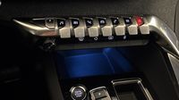 Peugeot 3008 HYBRID 225ch Allure Pack e-EAT8 — photo 27