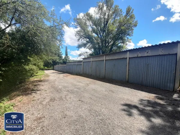 Garage et parking Location Albigny-sur-Saône 70€