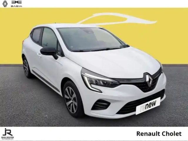 Renault Clio 1.5 blue dci 100ch evolution — photo 2