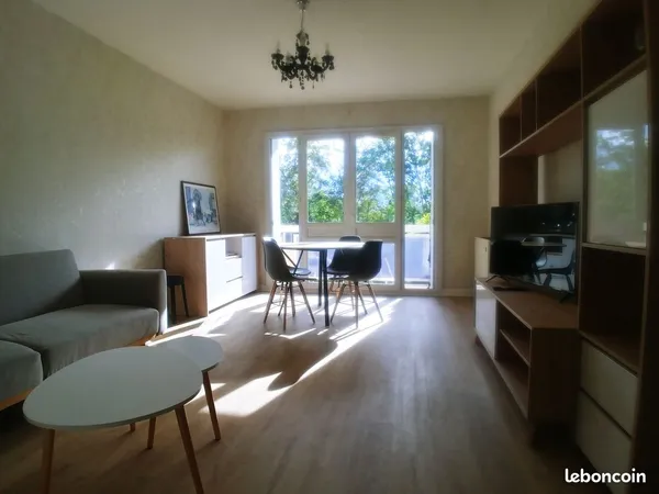 Appartement T4 traversant et lumineux