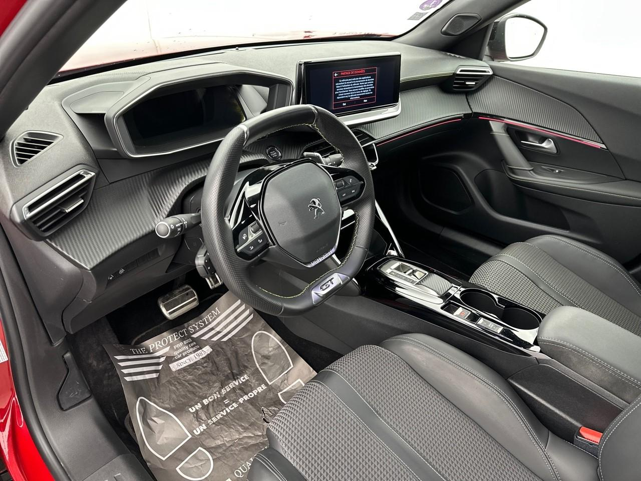 Peugeot 2008 puretech 130 s&s eat8 gt — photo 8