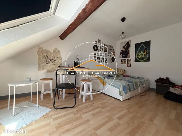Studio 1 pièce 17 m²