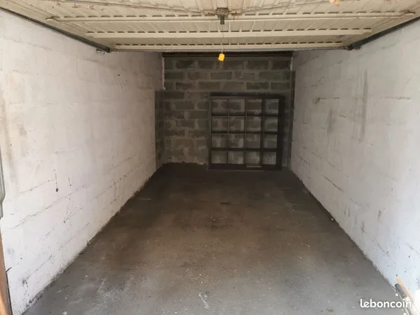 Garage/box à louer