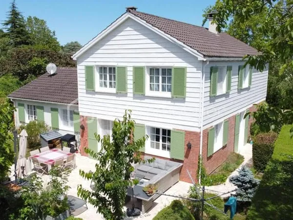 Maison 8 pièces 175 m²