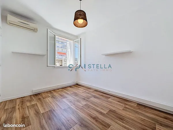 Bureaux 11 m² AJACCIO