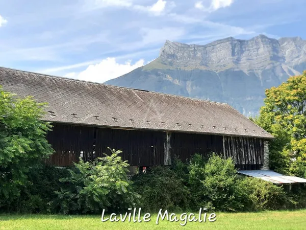 Local d’activité et entrepôt Vente Châteauneuf   145000€