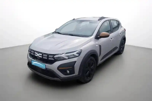 Dacia Sandero eco-g 100 — photo 1