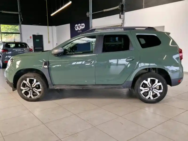 Dacia Duster 1.0 eco-g 100ch journey + 4x2 — photo 9