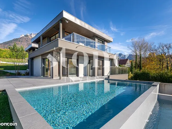 Villa 5 pièces 184 m²