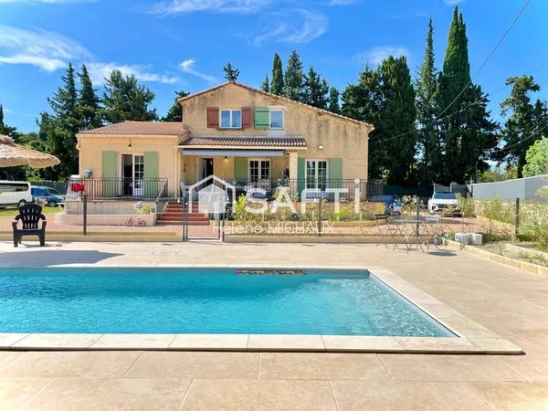 Maison 10 pièces 200 m²