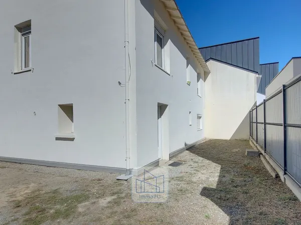 Basse-Goulaine - T2 bis avec extérieur !