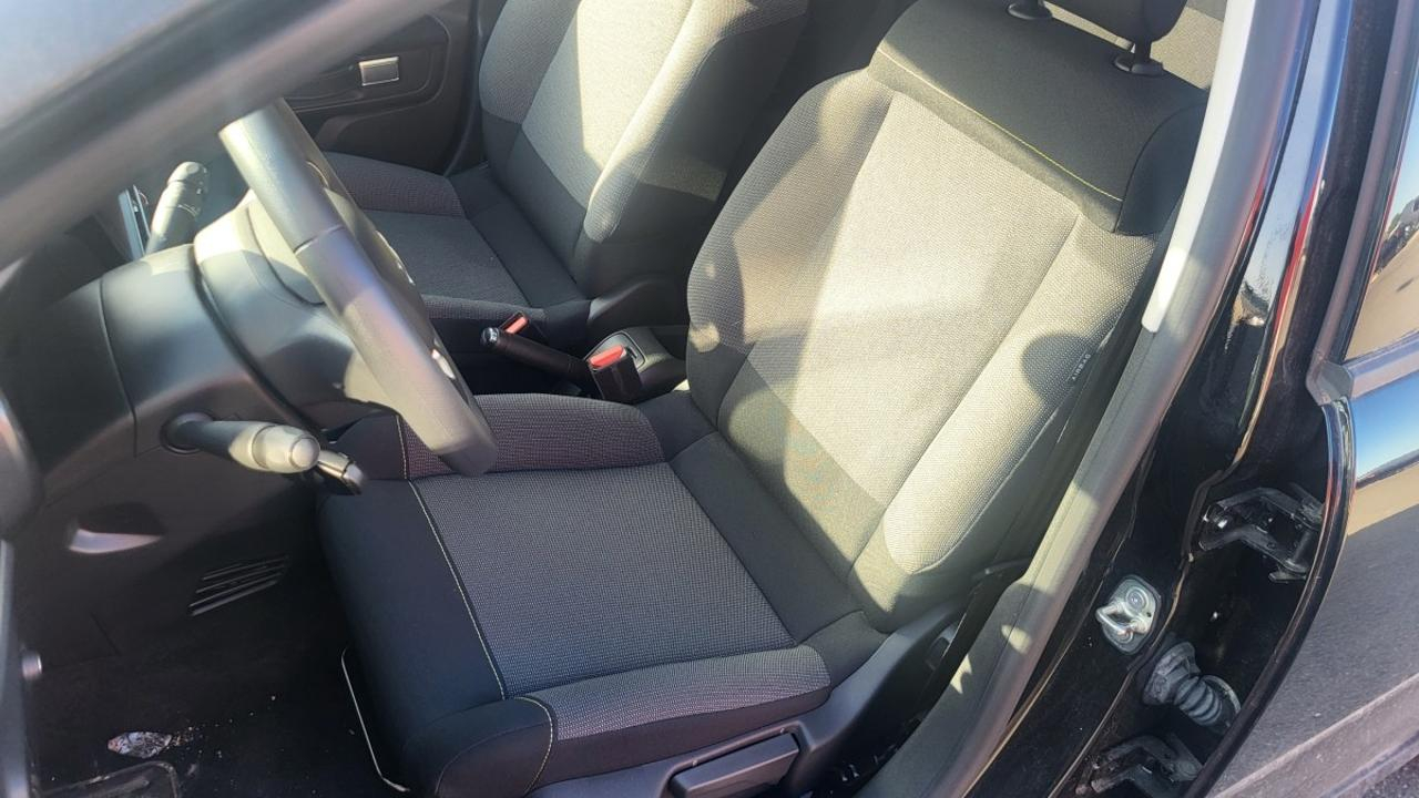Citroën C3 puretech 110 s&s bvm6 shine — photo 12