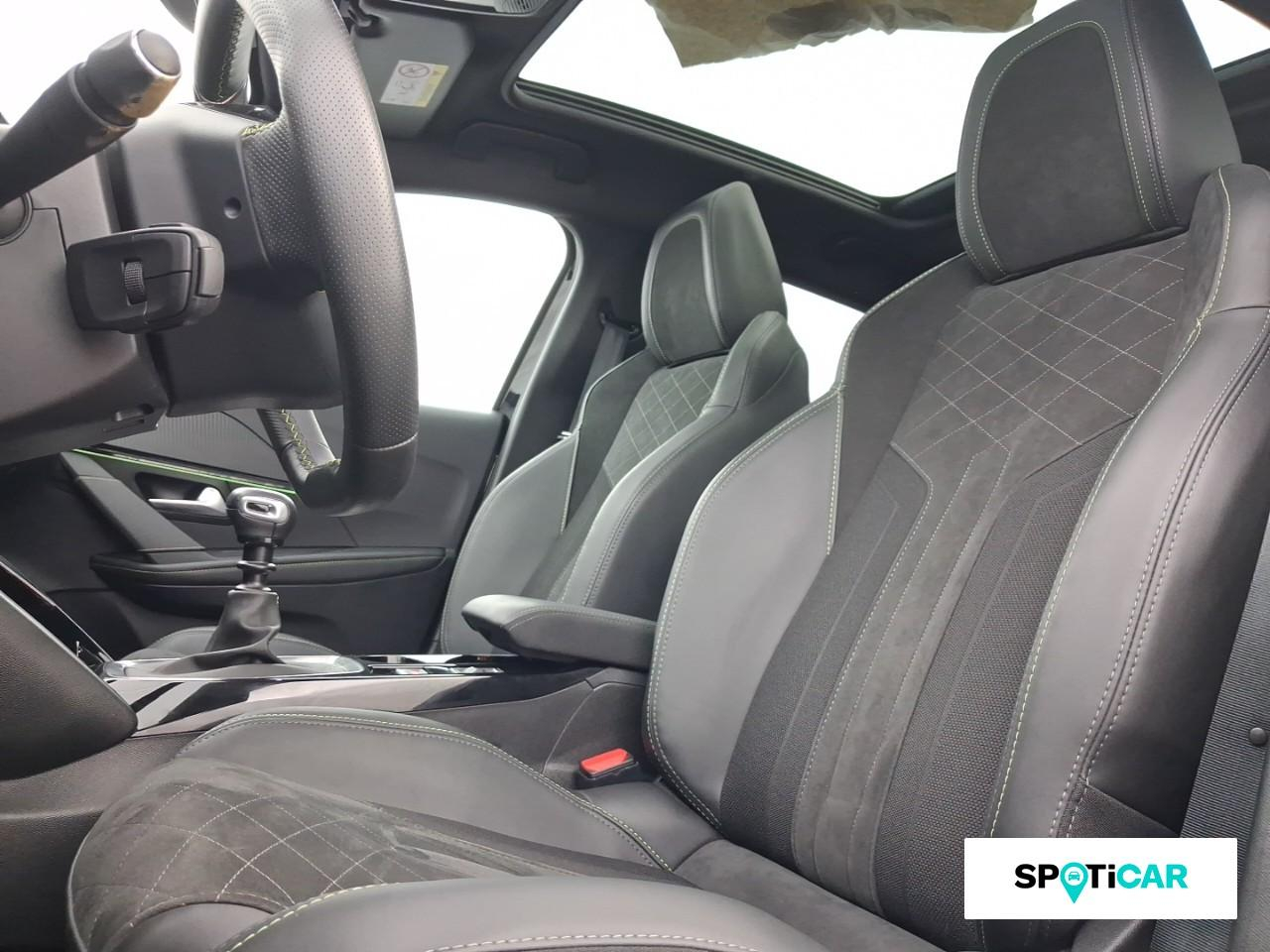 Peugeot 208 1.2 puretech 100ch s&s gt pack — photo 9