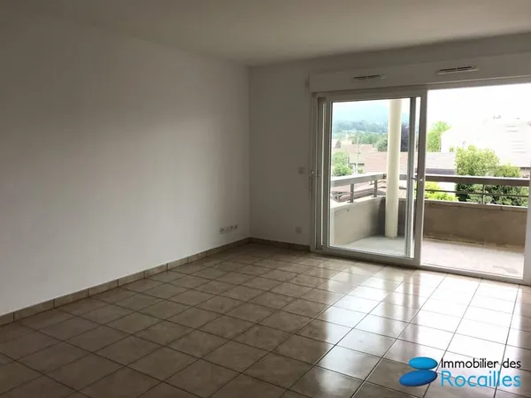 Appartement à louer REIGNIER-ESERY
