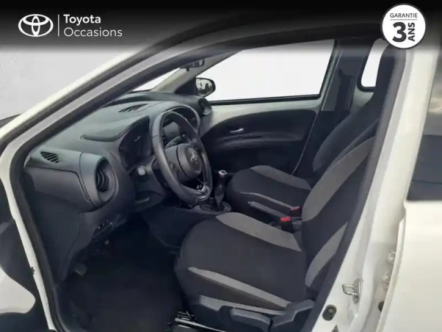 Toyota Aygo X 1.0 vvt-i 72ch dynamic my23 — photo 11