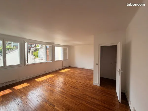 Boulogne-Billancourt - Quartier Roland-Garros - Appartement 2 pièces de 59 m² entièrement rénové