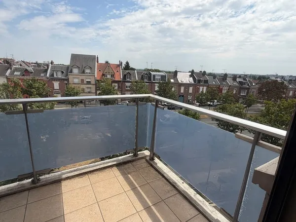 Appartement F2 proche gare amiens