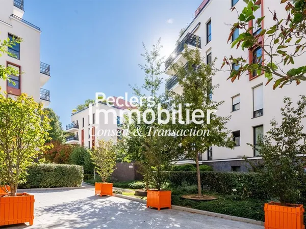 Appartement 3 pièces avec terrasse et jardin - Résidence Richelieu en centre ville