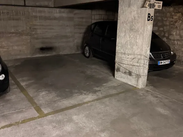 EXCLUSIVITE PARKING 75006 PARIS