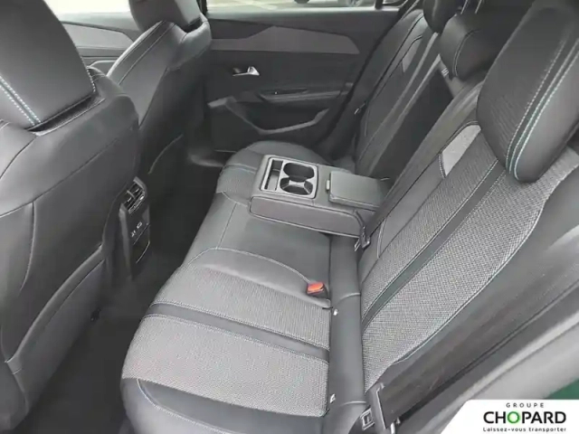 Peugeot 308 phev 180 e-eat8 — photo 19