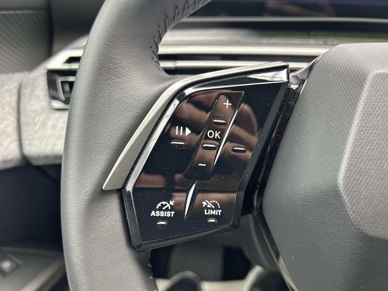 Peugeot 3008 hybrid 145 e-dcs6 allure — photo 25