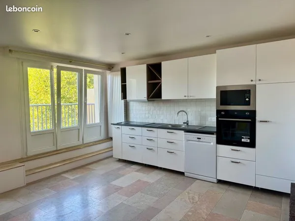 Appartement T3 Allées du Parc avec balvon terasse