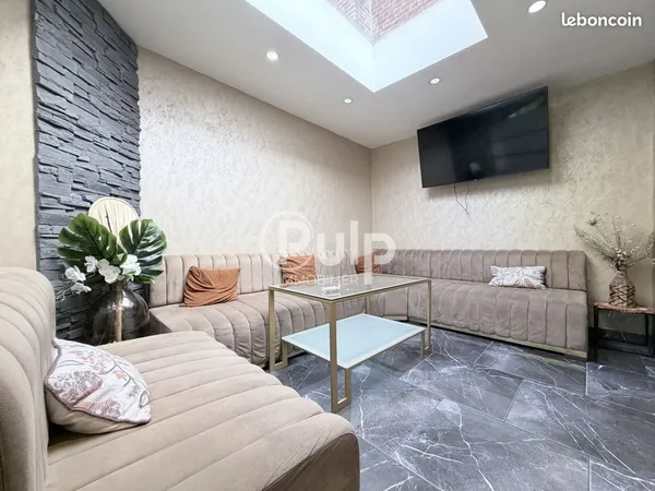 Maison 6 pièces 196 m²