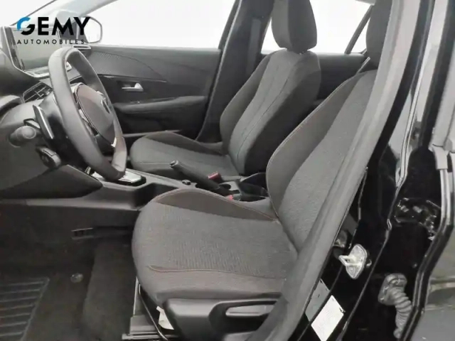 Peugeot 208 hybrid 100 e-dcs6 — photo 9