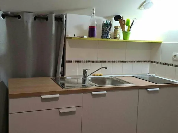 Appartement Location Nantes 1p 16m² 590€