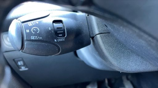 Peugeot 2008 1.6 BlueHDi 75 - Active – 2018 – 99354 km – Diesel – Boîte Manuelle — photo 9