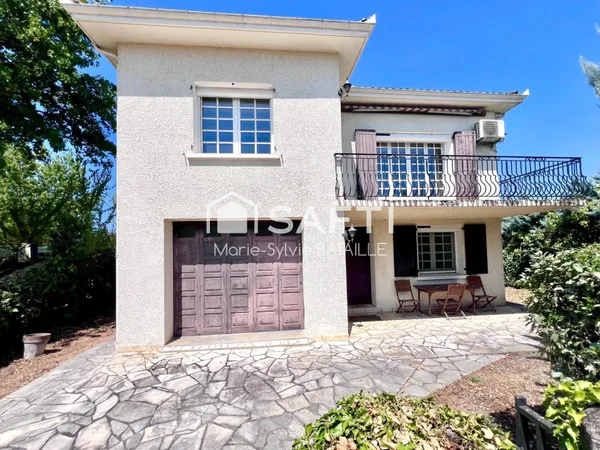 Maison avec garage et 4 chambres dans quartier rechercher d' Albi!