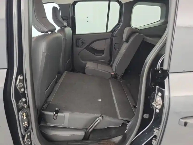 Renault Kangoo blue dci 115 — photo 103