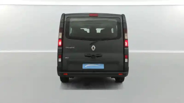 Renault Trafic l2 dci 150 energy s&amp;s — photo 13