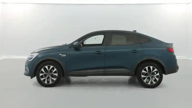 Renault Arkana 1.3 tce 140ch evolution edc — photo 2