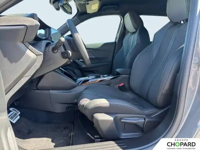 Peugeot 2008 electrique 54 kwh 156 ch — photo 11