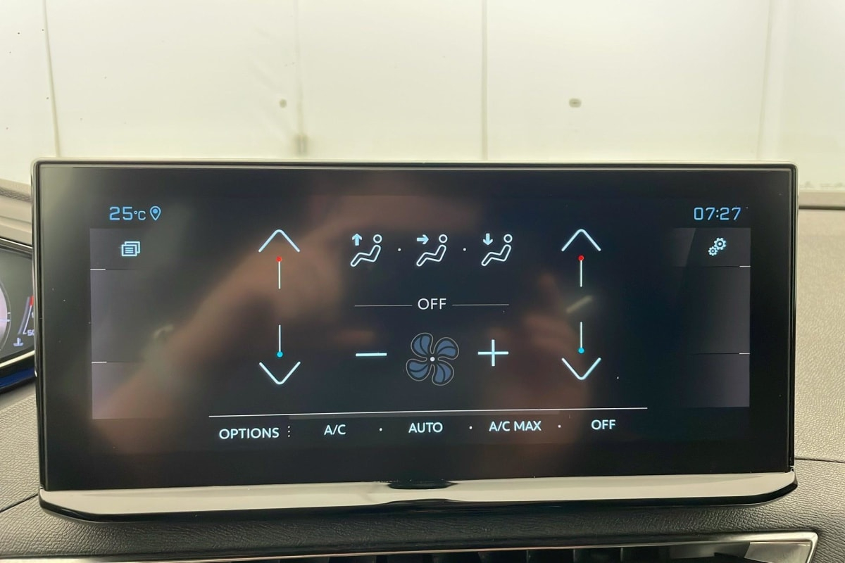 Peugeot 3008 — photo 20