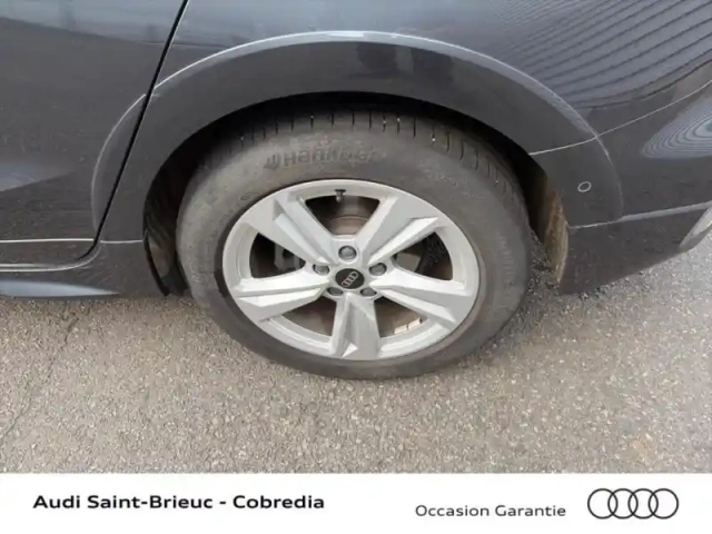 Audi A3 allstreet 35 tdi 150ch avus s tronic 7 — photo 9