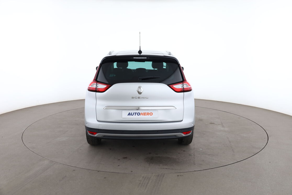 Renault Grand Scenic 1.5 dCi Energy Intens EDC — photo 4