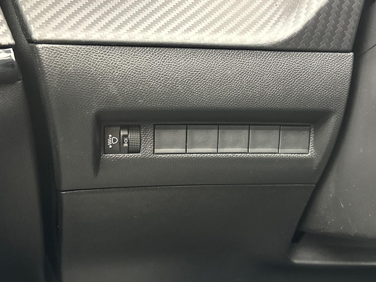 Peugeot 208 puretech 75 s&s bvm5 active — photo 16