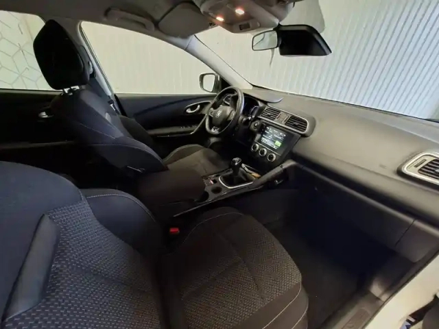 Renault Kadjar blue dci 115 — photo 12