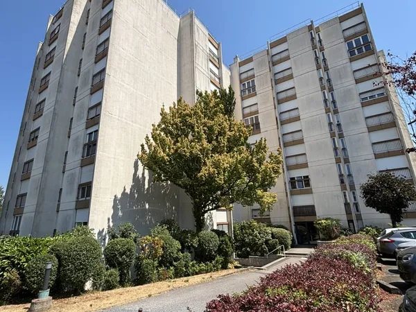 Studio 1 pièce 30 m²