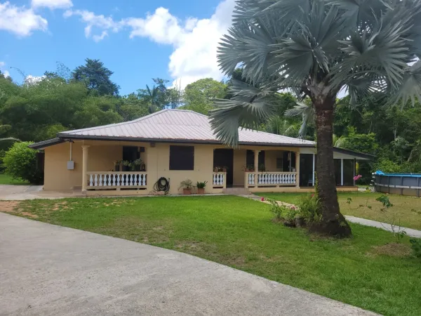 Maison 4 pièces 180 m²
