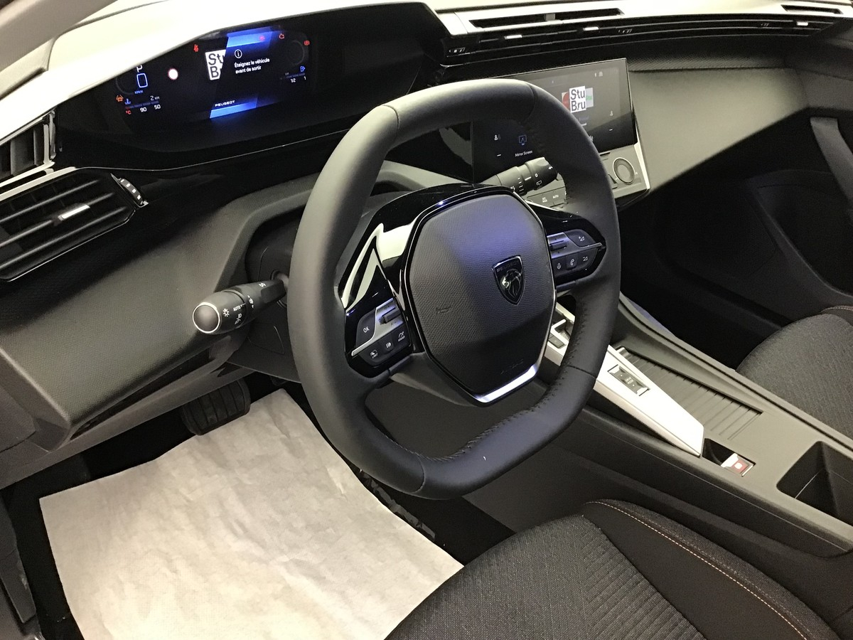 Peugeot 308 — photo 7