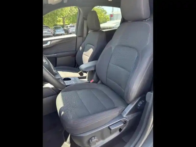 Ford Kuga 2.5 duratec 225ch phev st-line business bva — photo 12