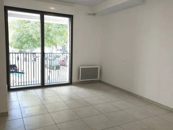 Studio 1 pièce 24 m²