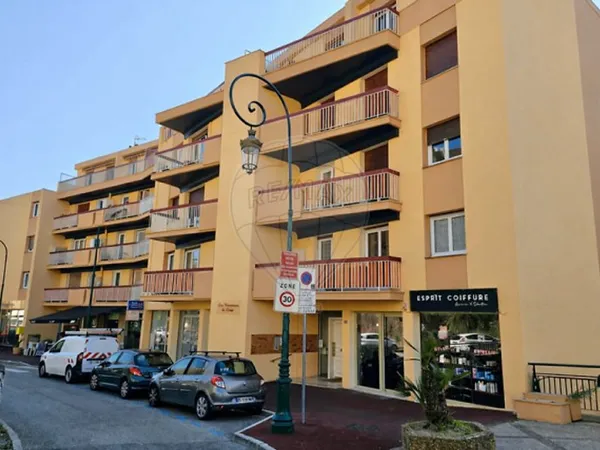 Local Commercial à vendre