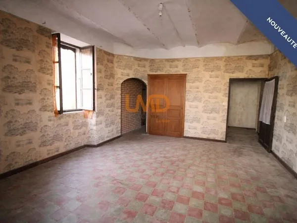 Maison de village 206 M2 à rénover