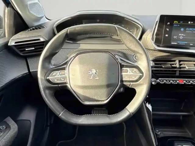 Peugeot 208 e- 136ch style — photo 13