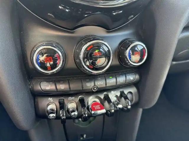 Mini Mini hatch 5 portes one 102 ch — photo 21
