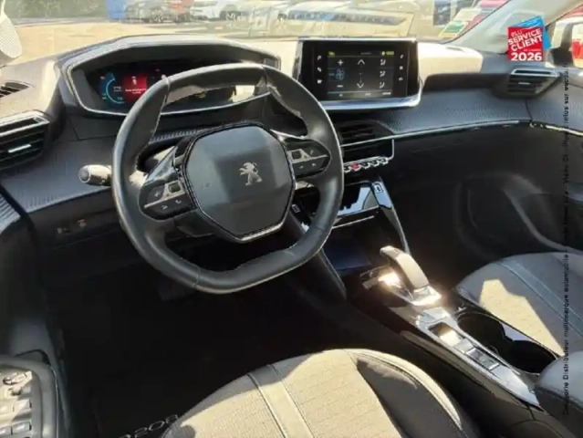 Peugeot 208 e- 136ch allure pack — photo 15